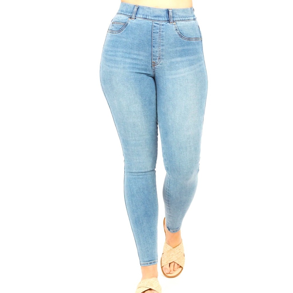 SPANX, NWOT, XL Tall, Ankle Skinny Jeans, Light Vintage Wash